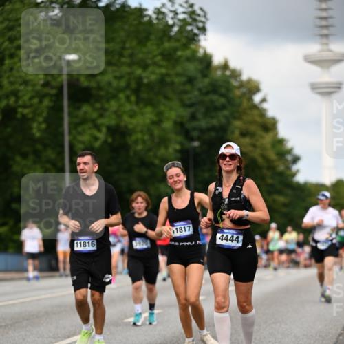 29.06.2025 - hella hamburg halbmarathon Dr. Thomas Lammeyer http://msf.ph/oto/8508554 29.06.2025 10:29:50 Kennedybrücke 1627, 1740, 2000, 3053, 3099, 3113, 3920, 4008, 4010, 4111, 4444, 4797, 5814, 6869, 7778, 8083, 8276, 8357, 8962, 9927, 11157, 11400 meine-sportfotos.de