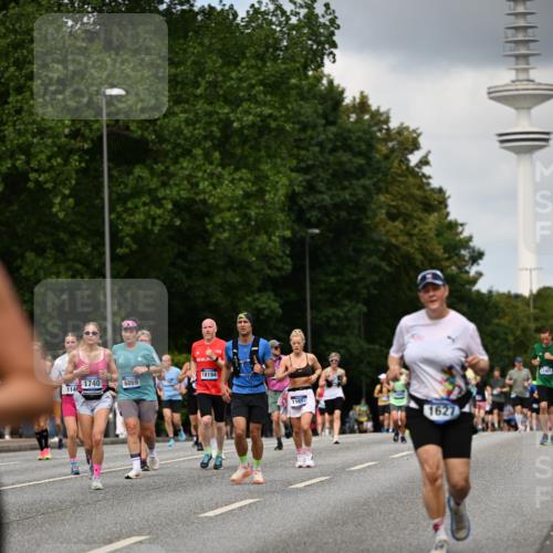 29.06.2025 - hella hamburg halbmarathon Dr. Thomas Lammeyer http://msf.ph/oto/8508600 29.06.2025 10:29:54 Kennedybrücke 1093, 1305, 1627, 1740, 2000, 2278, 3053, 3099, 3113, 3920, 3961, 3963, 4444, 4797, 5814, 6869, 7778, 8276, 8357, 8962, 11157, 11400 meine-sportfotos.de