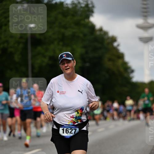 29.06.2025 - hella hamburg halbmarathon Dr. Thomas Lammeyer http://msf.ph/oto/8508639 29.06.2025 10:29:57 Kennedybrücke 1093, 1305, 1627, 1740, 2000, 2278, 3053, 3099, 3113, 3920, 3961, 3963, 4444, 4797, 5814, 6663, 6869, 7778, 8276, 8357, 11157, 11400 meine-sportfotos.de