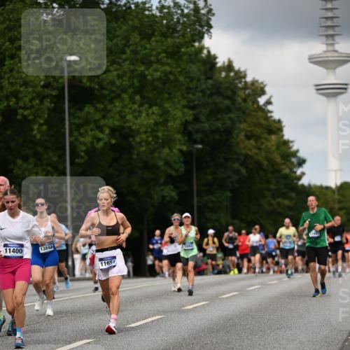 29.06.2025 - hella hamburg halbmarathon Dr. Thomas Lammeyer http://msf.ph/oto/8508668 29.06.2025 10:29:59 Kennedybrücke 1093, 1305, 1627, 1740, 2000, 2278, 3053, 3099, 3113, 3920, 3961, 3963, 4444, 5814, 6663, 6869, 7778, 8357, 11157, 11400 meine-sportfotos.de