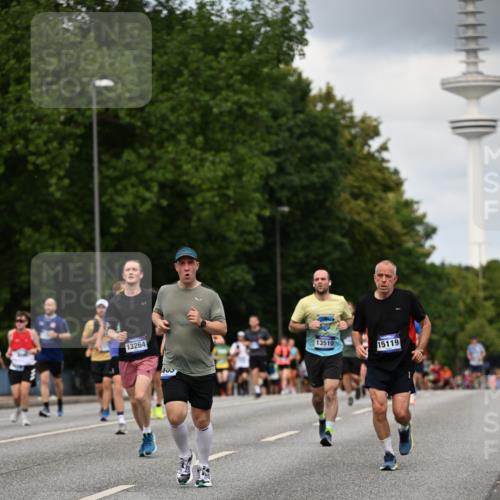 29.06.2025 - hella hamburg halbmarathon Dr. Thomas Lammeyer http://msf.ph/oto/8508804 29.06.2025 10:30:11 Kennedybrücke 1093, 1305, 1740, 2278, 3765, 3961, 3963, 4378, 5028, 5564, 6478, 6663, 6869, 8079, 8357, 8881, 9186, 10845, 10846, 11400 meine-sportfotos.de