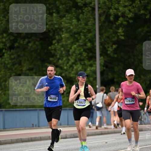 29.06.2025 - hella hamburg halbmarathon Dr. Thomas Lammeyer http://msf.ph/oto/8509191 29.06.2025 10:31:18 Kennedybrücke 1481, 2045, 2306, 2775, 3389, 4507, 4509, 6214, 6625, 6905, 7929, 9688, 10077, 10158, 11256 meine-sportfotos.de