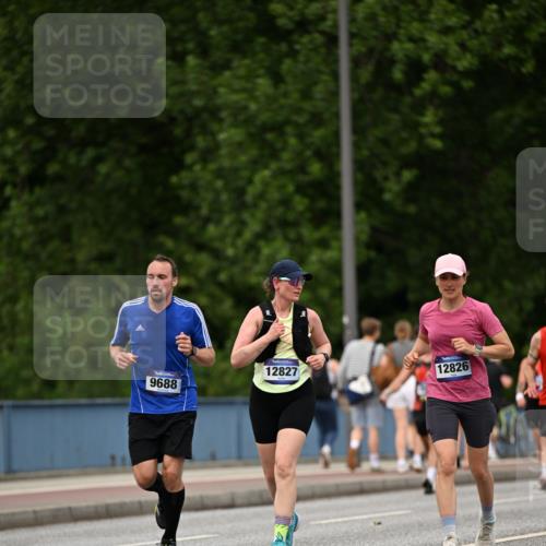 29.06.2025 - hella hamburg halbmarathon Dr. Thomas Lammeyer http://msf.ph/oto/8509192 29.06.2025 10:31:18 Kennedybrücke 1481, 2045, 2306, 2775, 3389, 4507, 4509, 6214, 6625, 6905, 7929, 9688, 10077, 10158, 11256 meine-sportfotos.de