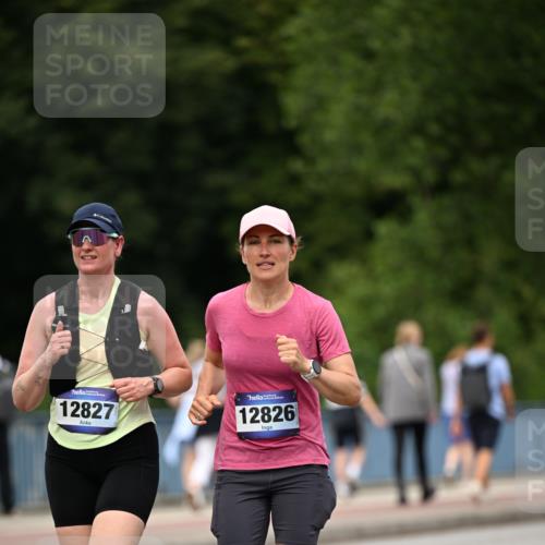 29.06.2025 - hella hamburg halbmarathon Dr. Thomas Lammeyer http://msf.ph/oto/8509196 29.06.2025 10:31:23 Kennedybrücke 1481, 2045, 3389, 4507, 4509, 5177, 6214, 6625, 7314, 9688, 10077, 10158, 10205 meine-sportfotos.de