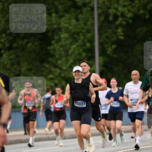 29.06.2025 - hella hamburg halbmarathon Dr. Thomas Lammeyer http://msf.ph/oto/8509212 29.06.2025 10:31:25 Kennedybrücke 1481, 2045, 2643, 3389, 4507, 4509, 5177, 6214, 7314, 9688, 10077, 10158, 10205 meine-sportfotos.de