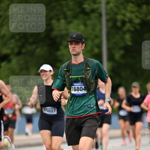 29.06.2025 - hella hamburg halbmarathon Dr. Thomas Lammeyer http://msf.ph/oto/8509224 29.06.2025 10:31:27 Kennedybrücke 1481, 2045, 2643, 3389, 4507, 4509, 5177, 5495, 6214, 7314, 7978, 8085, 9688, 10077, 10158, 10205 meine-sportfotos.de