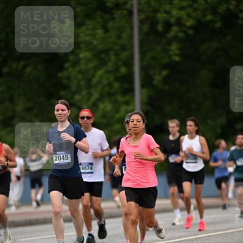 29.06.2025 - hella hamburg halbmarathon Dr. Thomas Lammeyer http://msf.ph/oto/8509239 29.06.2025 10:31:28 Kennedybrücke 1481, 2045, 2643, 3389, 4507, 4509, 5177, 5495, 6214, 7314, 7978, 8085, 9688, 10077, 10158, 10205 meine-sportfotos.de