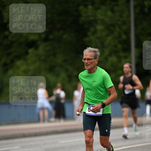 29.06.2025 - hella hamburg halbmarathon Dr. Thomas Lammeyer http://msf.ph/oto/8509338 29.06.2025 10:31:41 Kennedybrücke 2045, 2080, 2643, 3389, 4507, 4509, 5177, 5369, 5495, 5825, 6214, 7314, 7944, 7978, 8085, 8215, 9567, 10205 meine-sportfotos.de
