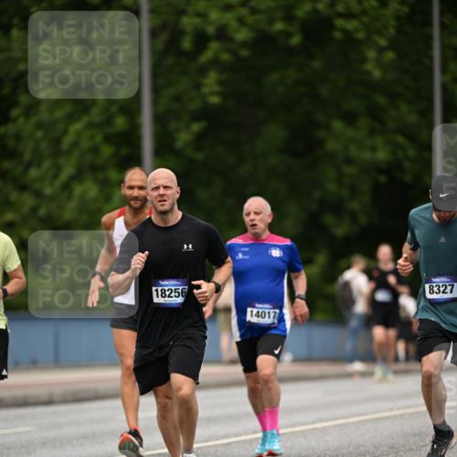 29.06.2025 - hella hamburg halbmarathon Dr. Thomas Lammeyer http://msf.ph/oto/8509522 29.06.2025 10:32:00 Kennedybrücke 1148, 1530, 1793, 2080, 4372, 5369, 5825, 5903, 7234, 7944, 8327, 9567 meine-sportfotos.de