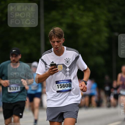 29.06.2025 - hella hamburg halbmarathon Dr. Thomas Lammeyer http://msf.ph/oto/8509535 29.06.2025 10:32:01 Kennedybrücke 1148, 1530, 1793, 2080, 4372, 5369, 5825, 5903, 7234, 7944, 8327, 9567 meine-sportfotos.de