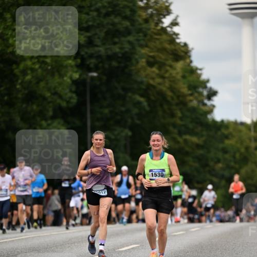 29.06.2025 - hella hamburg halbmarathon Dr. Thomas Lammeyer http://msf.ph/oto/8509549 29.06.2025 10:32:02 Kennedybrücke 1148, 1530, 1793, 2080, 4372, 5369, 5825, 5903, 7234, 7944, 8327, 9567 meine-sportfotos.de