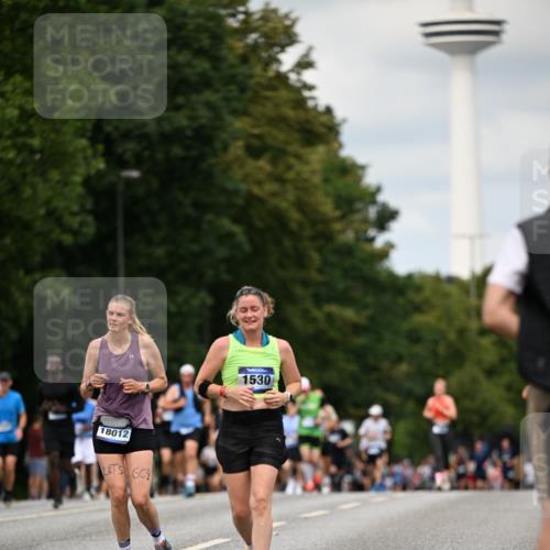 29.06.2025 - hella hamburg halbmarathon Dr. Thomas Lammeyer http://msf.ph/oto/8509553 29.06.2025 10:32:03 Kennedybrücke 1148, 1530, 1793, 2080, 4372, 5369, 5825, 5903, 7234, 8327, 9567 meine-sportfotos.de