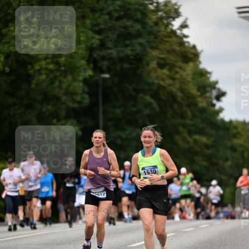 29.06.2025 - hella hamburg halbmarathon Dr. Thomas Lammeyer http://msf.ph/oto/8509559 29.06.2025 10:32:03 Kennedybrücke 1148, 1530, 1793, 2080, 4372, 5369, 5825, 5903, 7234, 8327, 9567 meine-sportfotos.de