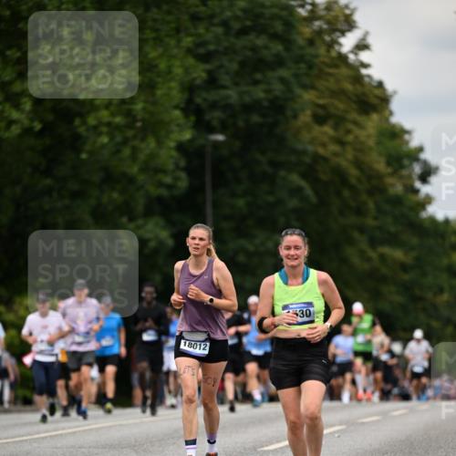 29.06.2025 - hella hamburg halbmarathon Dr. Thomas Lammeyer http://msf.ph/oto/8509563 29.06.2025 10:32:03 Kennedybrücke 1148, 1530, 1793, 2080, 4372, 5369, 5825, 5903, 7234, 8327, 9567 meine-sportfotos.de