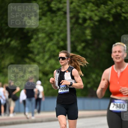 29.06.2025 - hella hamburg halbmarathon Dr. Thomas Lammeyer http://msf.ph/oto/8509721 29.06.2025 10:32:24 Kennedybrücke 4834, 5285, 5707, 5939, 6102, 7497, 7667, 7764, 7980, 9855, 10412, 10413 meine-sportfotos.de