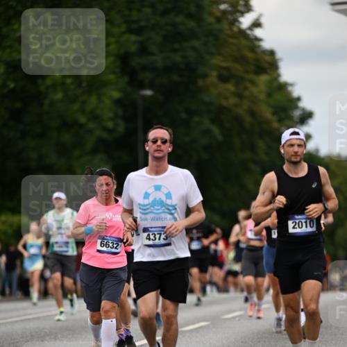 29.06.2025 - hella hamburg halbmarathon Dr. Thomas Lammeyer http://msf.ph/oto/8510160 29.06.2025 10:33:15 Kennedybrücke 1557, 2010, 3179, 3445, 3717, 4349, 4373, 5167, 5718, 5847, 6285, 6632, 7832, 9714, 10198, 10434, 10808, 11249, 11269 meine-sportfotos.de