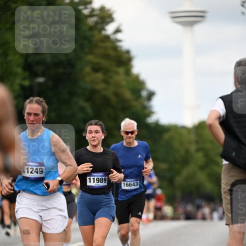 29.06.2025 - hella hamburg halbmarathon Dr. Thomas Lammeyer http://msf.ph/oto/8510202 29.06.2025 10:33:20 Kennedybrücke 1518, 1557, 2010, 3179, 3445, 3717, 4349, 4362, 4373, 4395, 5167, 5847, 6285, 6632, 7832, 8560, 9714, 10198, 11249, 11269 meine-sportfotos.de