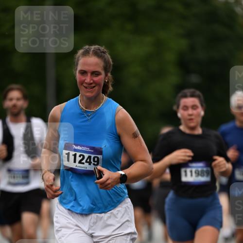 29.06.2025 - hella hamburg halbmarathon Dr. Thomas Lammeyer http://msf.ph/oto/8510230 29.06.2025 10:33:22 Kennedybrücke 1518, 1557, 2010, 3179, 3445, 3717, 4349, 4362, 4373, 4395, 5167, 5847, 6285, 6632, 7832, 8560, 9714, 10198, 11249, 11269 meine-sportfotos.de