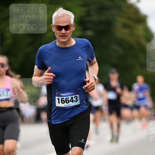 29.06.2025 - hella hamburg halbmarathon Dr. Thomas Lammeyer http://msf.ph/oto/8510267 29.06.2025 10:33:24 Kennedybrücke 1518, 1557, 2010, 3179, 3311, 3445, 3717, 4349, 4362, 4373, 4395, 5167, 5847, 6285, 6632, 7832, 8560, 9714, 10198, 11249, 11269 meine-sportfotos.de