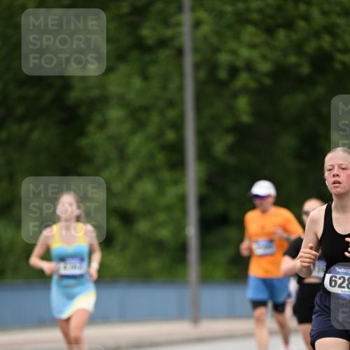 29.06.2025 - hella hamburg halbmarathon Dr. Thomas Lammeyer http://msf.ph/oto/8510289 29.06.2025 10:33:29 Kennedybrücke 1518, 1557, 1694, 2010, 2699, 3179, 3311, 3445, 3717, 4349, 4362, 4373, 4395, 4700, 5167, 5249, 5250, 6285, 6632, 7832, 8560, 9714, 10068, 10198, 11249, 11269, 11376 meine-sportfotos.de