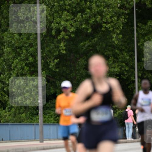 29.06.2025 - hella hamburg halbmarathon Dr. Thomas Lammeyer http://msf.ph/oto/8510292 29.06.2025 10:33:29 Kennedybrücke 1518, 1557, 1694, 2010, 2699, 3179, 3311, 3445, 3717, 4349, 4362, 4373, 4395, 4700, 5167, 5249, 5250, 6285, 6632, 7832, 8560, 9714, 10068, 10198, 11249, 11269, 11376 meine-sportfotos.de