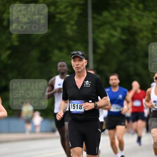 29.06.2025 - hella hamburg halbmarathon Dr. Thomas Lammeyer http://msf.ph/oto/8510304 29.06.2025 10:33:31 Kennedybrücke 1518, 1557, 1694, 2010, 2699, 3179, 3311, 3445, 3717, 4349, 4362, 4373, 4395, 4700, 5167, 5249, 5250, 6285, 6632, 7832, 8560, 9714, 10068, 10198, 11249, 11269, 11376 meine-sportfotos.de