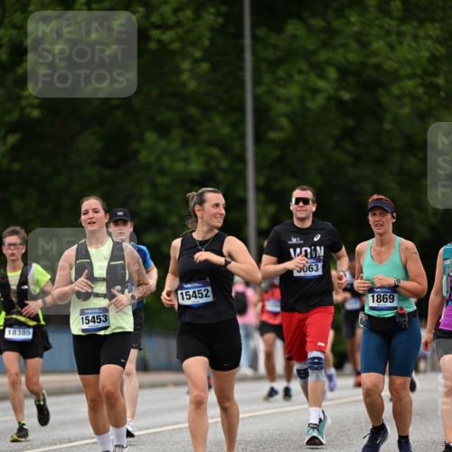 29.06.2025 - hella hamburg halbmarathon Dr. Thomas Lammeyer http://msf.ph/oto/8510479 29.06.2025 10:33:46 Kennedybrücke 1518, 1694, 1869, 2699, 3311, 3613, 4362, 4395, 4700, 4982, 5063, 5249, 5250, 5322, 7449, 8388, 8560, 10068, 10162, 11376 meine-sportfotos.de