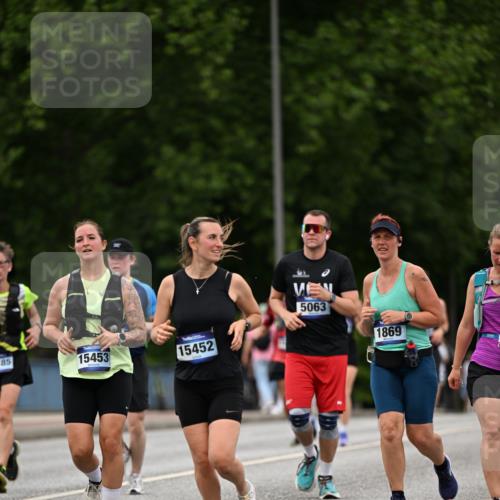 29.06.2025 - hella hamburg halbmarathon Dr. Thomas Lammeyer http://msf.ph/oto/8510483 29.06.2025 10:33:46 Kennedybrücke 1518, 1694, 1869, 2699, 3311, 3613, 4362, 4395, 4700, 4982, 5063, 5249, 5250, 5322, 7449, 8388, 8560, 10068, 10162, 11376 meine-sportfotos.de