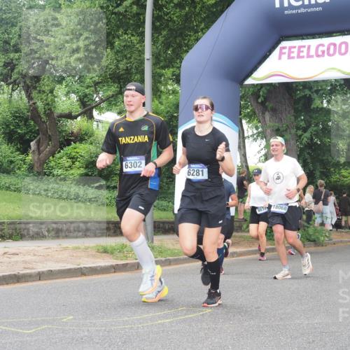 29.06.2025 - hella hamburg halbmarathon KatJ http://msf.ph/oto/8512809 29.06.2025 10:45:01 Zwischen KM18-KM19 1595, 2907, 3251, 4088, 5277, 5341, 6104, 6281, 6302 meine-sportfotos.de