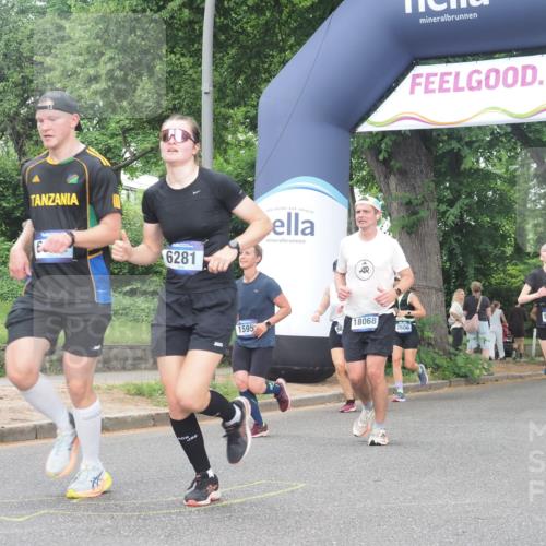 29.06.2025 - hella hamburg halbmarathon KatJ http://msf.ph/oto/8512825 29.06.2025 10:45:01 Zwischen KM18-KM19 1595, 2907, 3251, 4088, 5277, 5341, 6104, 6281, 6302 meine-sportfotos.de