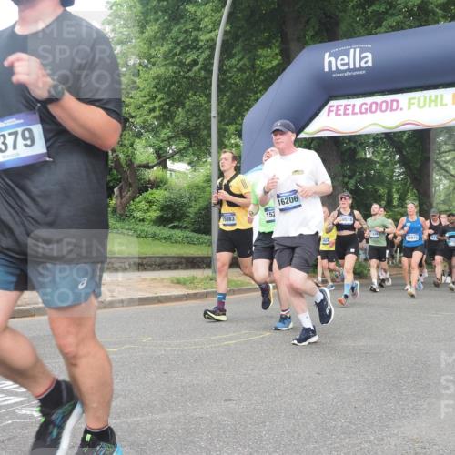 29.06.2025 - hella hamburg halbmarathon KatJ http://msf.ph/oto/8513084 29.06.2025 10:45:16 Zwischen KM18-KM19 4319, 4379, 4708, 6138, 6147, 6531, 8744 meine-sportfotos.de