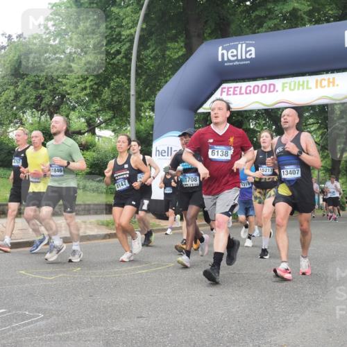 29.06.2025 - hella hamburg halbmarathon KatJ http://msf.ph/oto/8513201 29.06.2025 10:45:19 Zwischen KM18-KM19 1319, 4379, 4708, 4767, 5084, 6138, 6147, 6531, 8744 meine-sportfotos.de