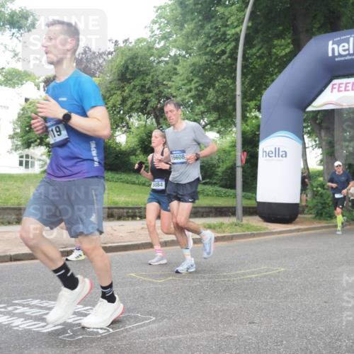 29.06.2025 - hella hamburg halbmarathon KatJ http://msf.ph/oto/8513283 29.06.2025 10:45:21 Zwischen KM18-KM19 1319, 4708, 4767, 5084, 6138, 6147, 7189, 8744 meine-sportfotos.de