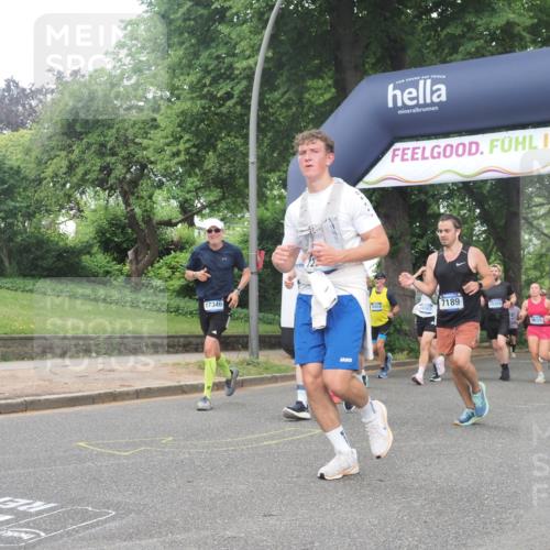 29.06.2025 - hella hamburg halbmarathon KatJ http://msf.ph/oto/8513347 29.06.2025 10:45:23 Zwischen KM18-KM19 1319, 2159, 4708, 4767, 5084, 6138, 6147, 7189 meine-sportfotos.de