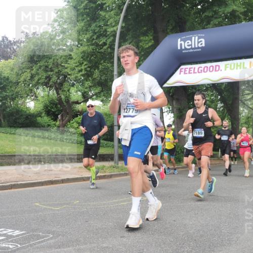 29.06.2025 - hella hamburg halbmarathon KatJ http://msf.ph/oto/8513355 29.06.2025 10:45:23 Zwischen KM18-KM19 1319, 2159, 4708, 4767, 5084, 6138, 6147, 7189 meine-sportfotos.de