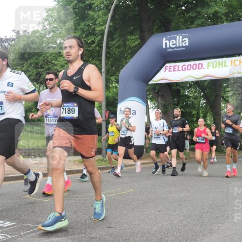 29.06.2025 - hella hamburg halbmarathon KatJ http://msf.ph/oto/8513386 29.06.2025 10:45:24 Zwischen KM18-KM19 1319, 2159, 4767, 5084, 6138, 7189 meine-sportfotos.de