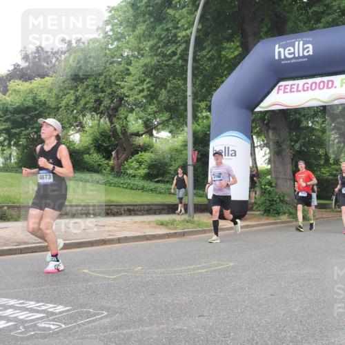 29.06.2025 - hella hamburg halbmarathon KatJ http://msf.ph/oto/8513505 29.06.2025 10:45:28 Zwischen KM18-KM19 1946, 1951, 2159, 4796, 7189 meine-sportfotos.de