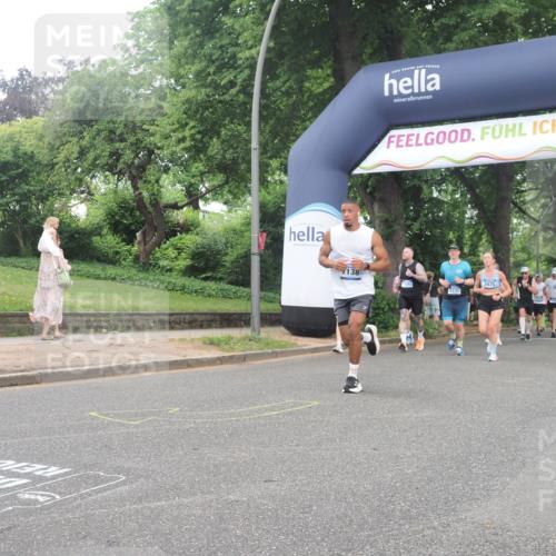 29.06.2025 - hella hamburg halbmarathon KatJ http://msf.ph/oto/8513584 29.06.2025 10:45:33 Zwischen KM18-KM19 1946, 1951, 2027, 4796, 5675, 6636, 7138 meine-sportfotos.de