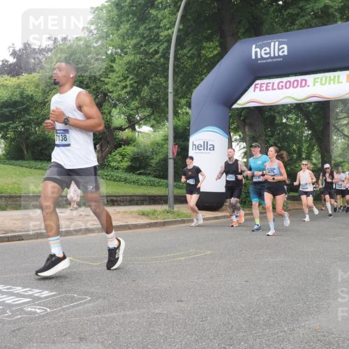 29.06.2025 - hella hamburg halbmarathon KatJ http://msf.ph/oto/8513602 29.06.2025 10:45:34 Zwischen KM18-KM19 1946, 1951, 2027, 4796, 5675, 6636, 7138 meine-sportfotos.de