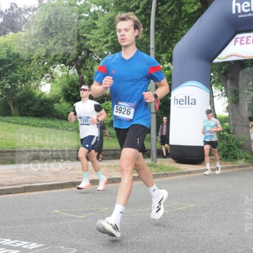29.06.2025 - hella hamburg halbmarathon KatJ http://msf.ph/oto/8513973 29.06.2025 10:45:51 Zwischen KM18-KM19 1285, 2619, 3279, 5926, 6202 meine-sportfotos.de