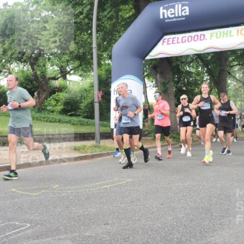 29.06.2025 - hella hamburg halbmarathon KatJ http://msf.ph/oto/8514173 29.06.2025 10:46:01 Zwischen KM18-KM19 2006, 2957, 3181, 6208, 7259, 8089 meine-sportfotos.de