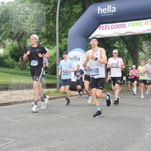 29.06.2025 - hella hamburg halbmarathon KatJ http://msf.ph/oto/8514337 29.06.2025 10:46:06 Zwischen KM18-KM19 3181, 3425, 3983, 4502, 6208, 6997, 7259, 7287, 8089 meine-sportfotos.de