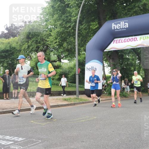 29.06.2025 - hella hamburg halbmarathon KatJ http://msf.ph/oto/8514768 29.06.2025 10:46:22 Zwischen KM18-KM19 4986, 7031, 7223, 7824, 8030, 8509 meine-sportfotos.de