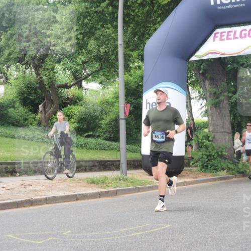 29.06.2025 - hella hamburg halbmarathon KatJ http://msf.ph/oto/8514848 29.06.2025 10:46:26 Zwischen KM18-KM19 6470, 7031, 7223, 7824, 8030, 8509 meine-sportfotos.de
