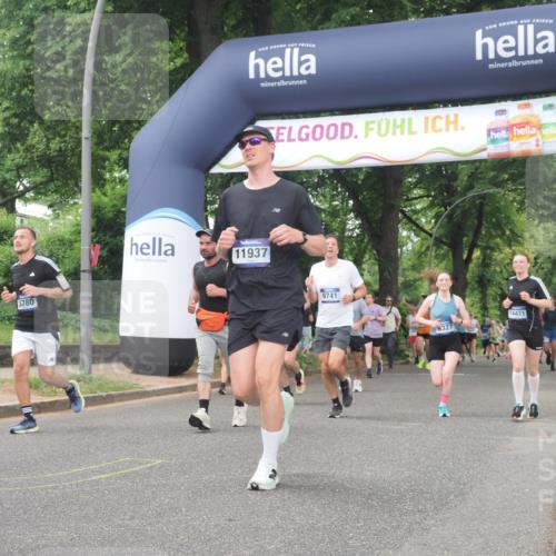 29.06.2025 - hella hamburg halbmarathon KatJ http://msf.ph/oto/8515316 29.06.2025 10:46:44 Zwischen KM18-KM19 1019, 1544, 2426, 3780, 6327 meine-sportfotos.de