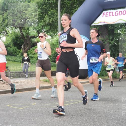 29.06.2025 - hella hamburg halbmarathon KatJ http://msf.ph/oto/8515501 29.06.2025 10:46:53 Zwischen KM18-KM19 2091, 7476, 8481, 8531 meine-sportfotos.de