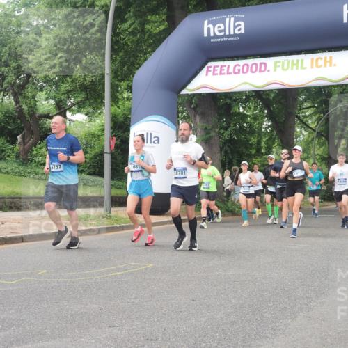 29.06.2025 - hella hamburg halbmarathon KatJ http://msf.ph/oto/8515577 29.06.2025 10:46:56 Zwischen KM18-KM19 1681, 2091, 6757, 7476, 8531 meine-sportfotos.de
