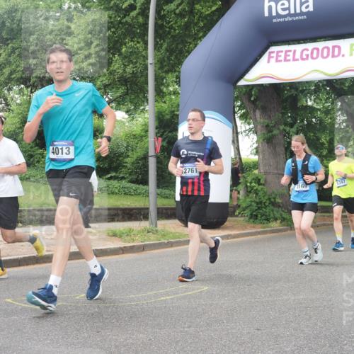 29.06.2025 - hella hamburg halbmarathon KatJ http://msf.ph/oto/8515685 29.06.2025 10:47:01 Zwischen KM18-KM19 1681, 2091, 2363, 3169, 3698, 4013, 5347, 6757 meine-sportfotos.de