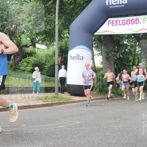 29.06.2025 - hella hamburg halbmarathon KatJ http://msf.ph/oto/8515814 29.06.2025 10:47:06 Zwischen KM18-KM19 2167, 3169, 3698, 5347, 8749 meine-sportfotos.de