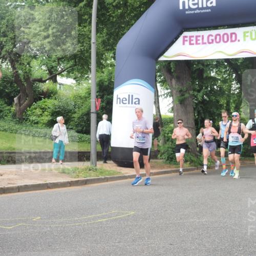 29.06.2025 - hella hamburg halbmarathon KatJ http://msf.ph/oto/8515821 29.06.2025 10:47:06 Zwischen KM18-KM19 2167, 3169, 3698, 5347, 8749 meine-sportfotos.de
